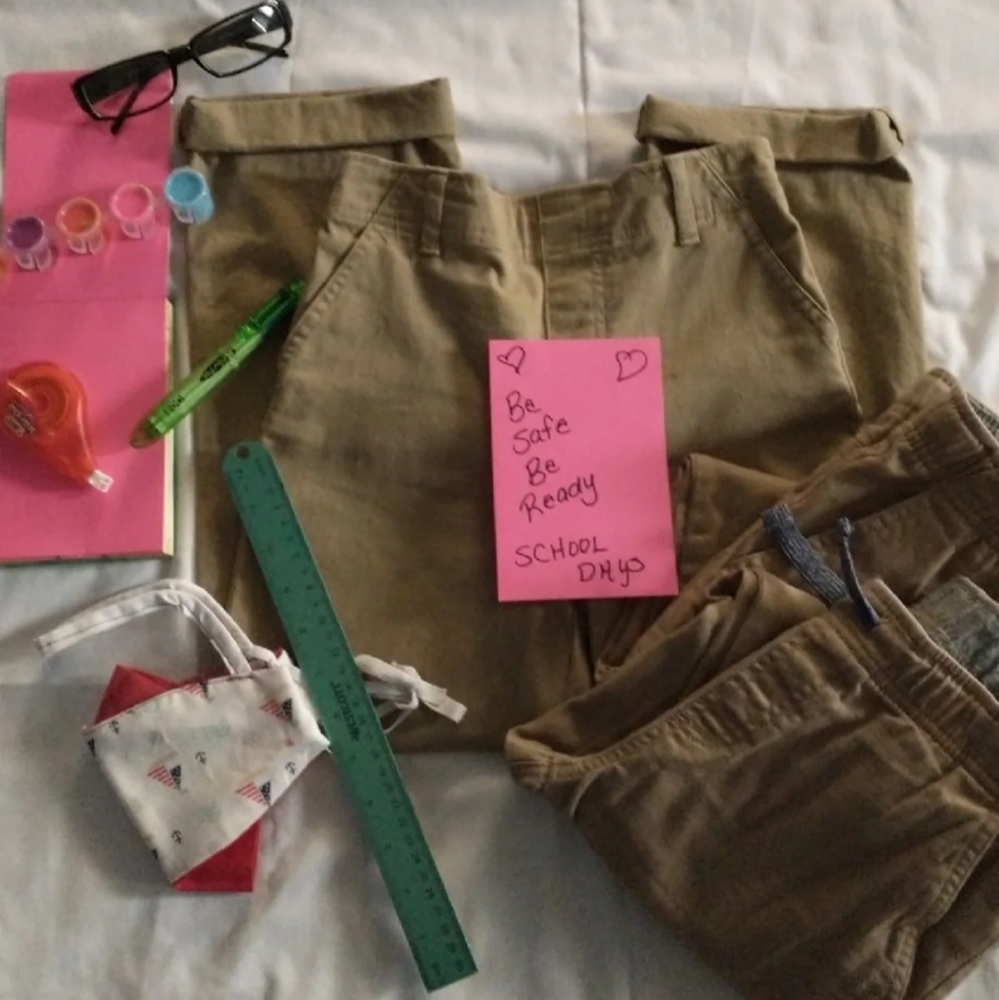 Boys sz8 3 pair bundle trousers